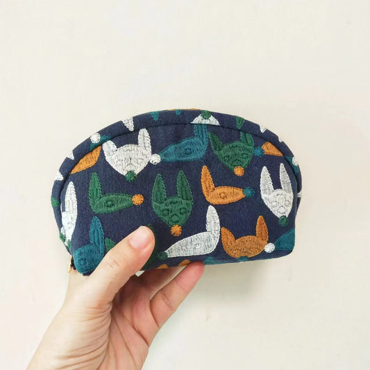 Dumpling Pouch - Embroidery Foxes