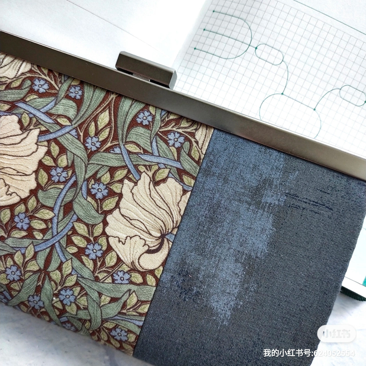 Classic Clutch Wallet - Morris & Co Chrysanthemum