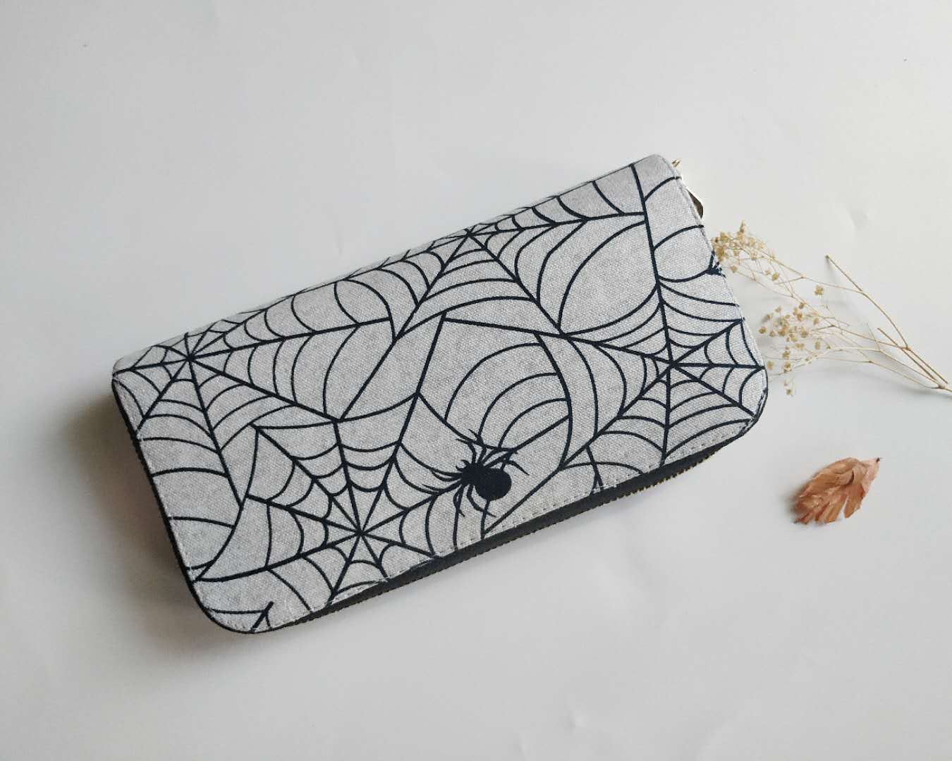 Long Zipper Wallet - Spider