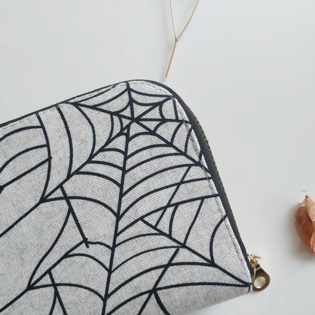 Long Zipper Wallet - Spider