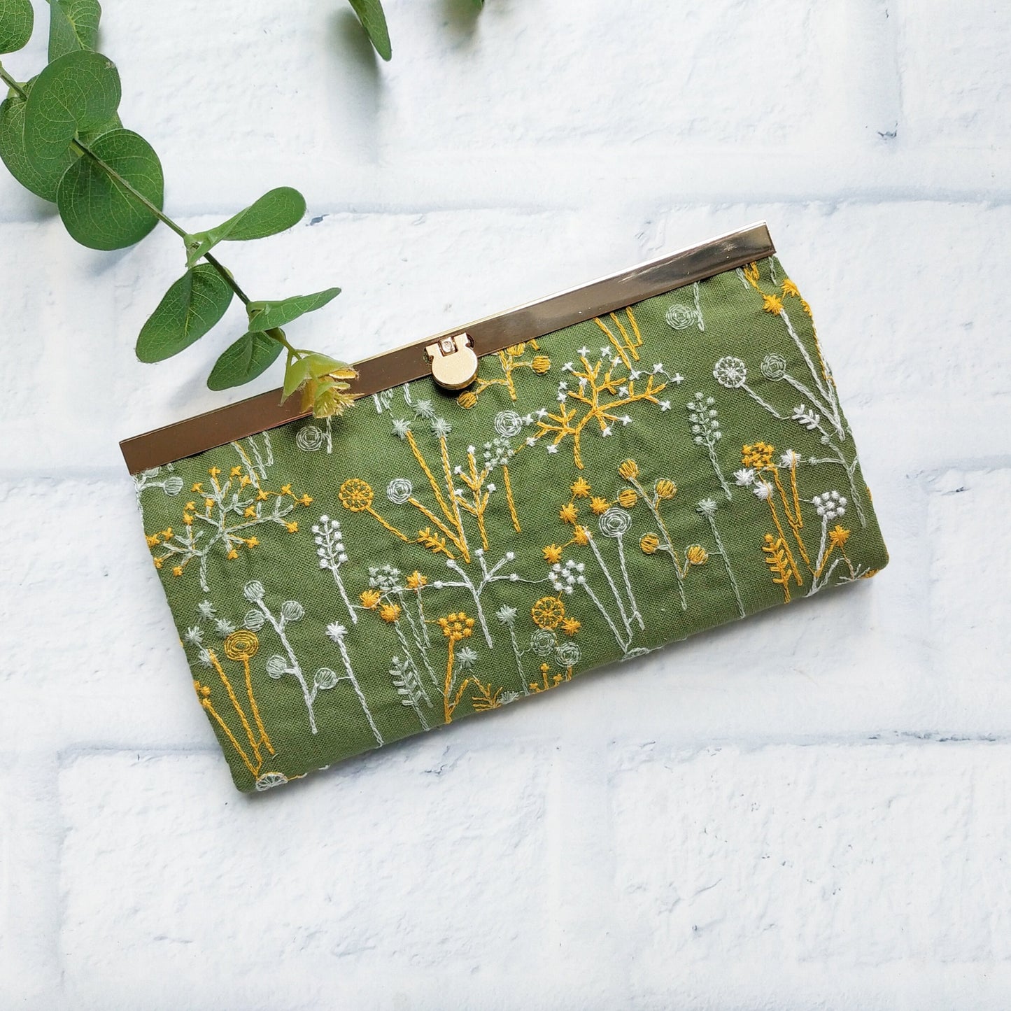 Clutch Wallet - Floral Embroidery (Green)